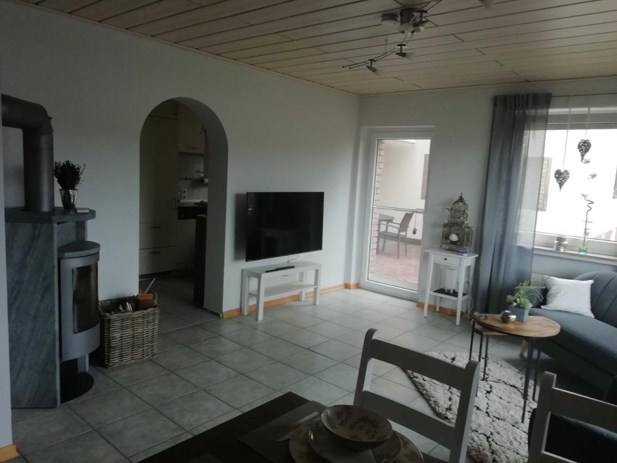 Appartamento Haus Sonnenblick Momlingen Esterno foto