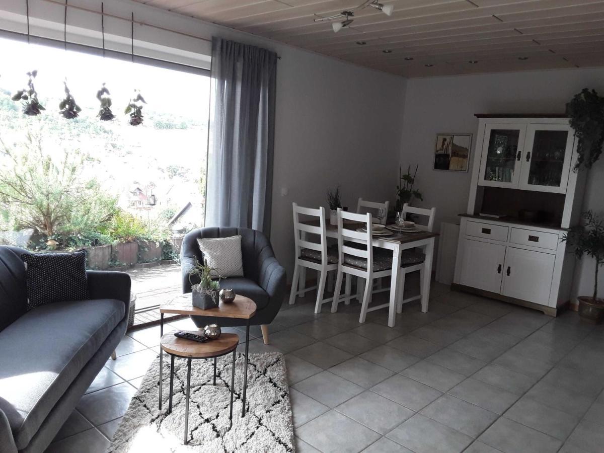 Appartamento Haus Sonnenblick Momlingen Esterno foto